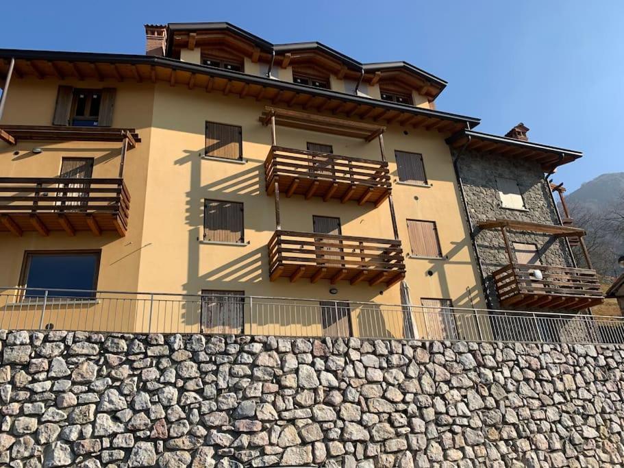 Casa Con Vista Apartment Costa di Serina Exterior photo